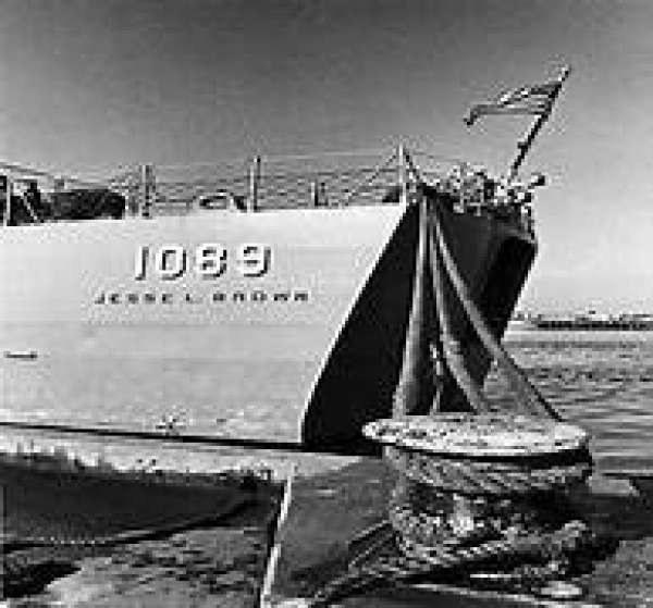 Destructor USS JESSE L. BROWN  coordina Golpe de Estado. Valparaíso,10.09.1973.